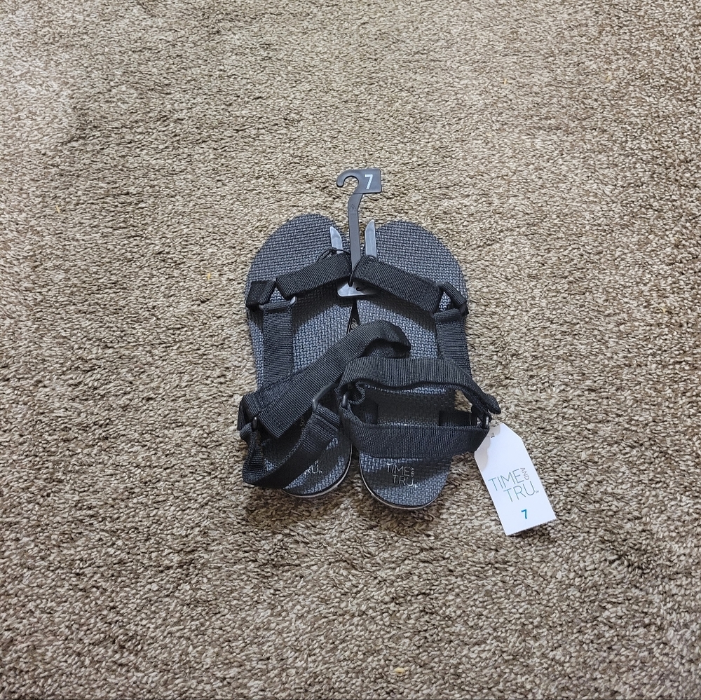 Women size 7 black sandals with adjustable straps